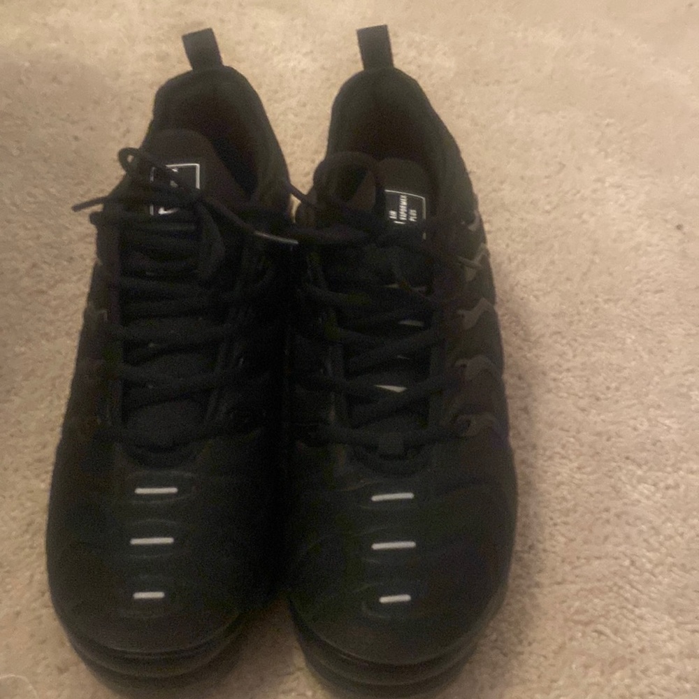Like new Nike vapormax plus